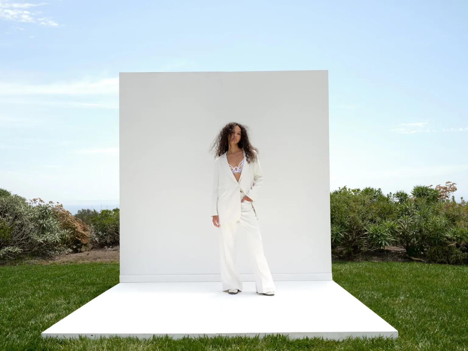 courtney_blazer_4.webp Clearance For Love & Lemons Courtney Blazer White
