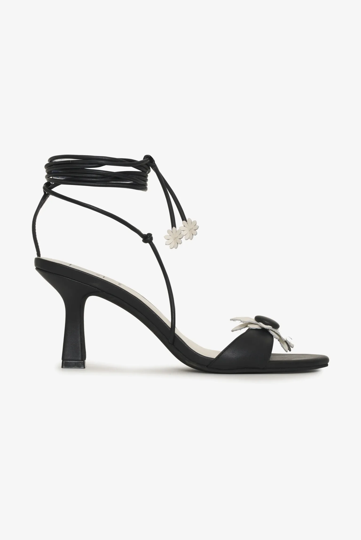 daizy_heels_2.webp Sale For Love & Lemons Daizy Heels Black