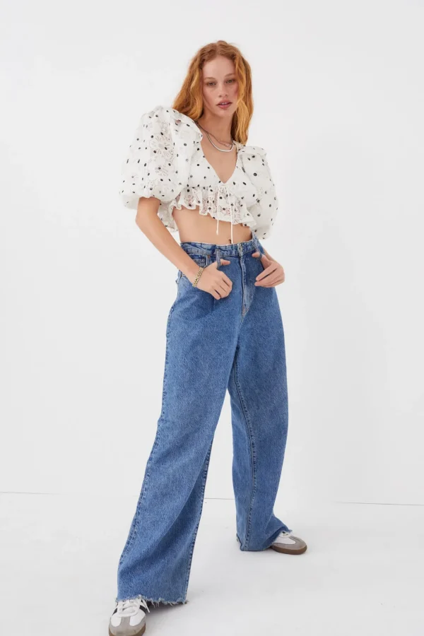 Discount For Love & Lemons Glenn Crop Top White