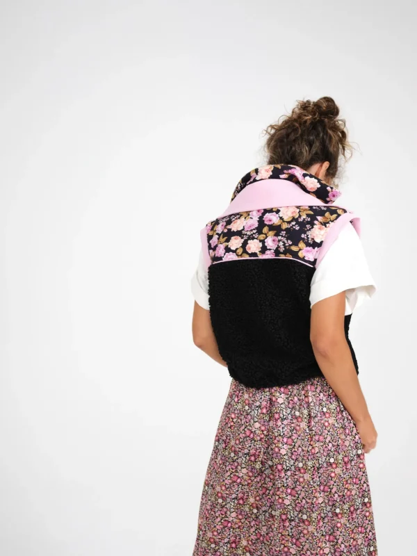 Store For Love & Lemons Puffer Vest Black