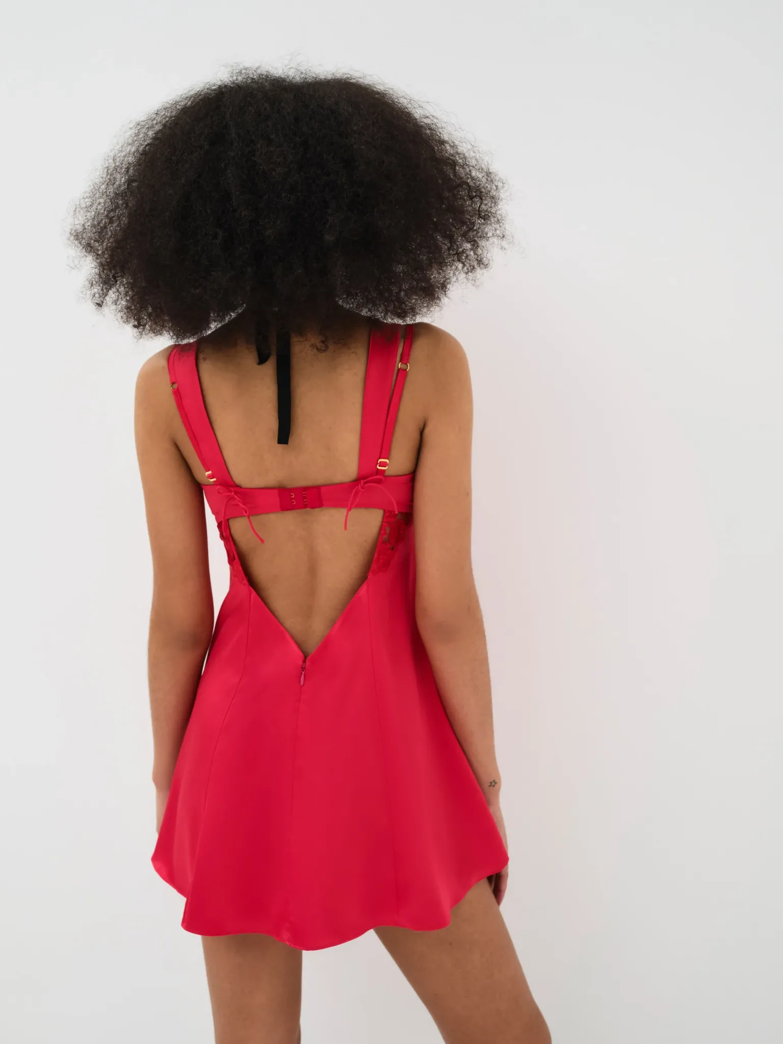 romantic_roses_printed_sl_2.webp Fashion For Love & Lemons Romantic Roses Printed Slip Red